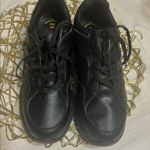 Men's Black Athletic Shoes